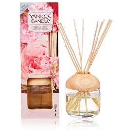 Yankee Candle Fresh Cut Rose домашний аромат