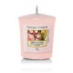 Yankee Candle Fresh Cut Roses ароматическая свеча