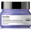 L'oreal Professionnel Serie Expert Blondifier mask heledatele juustele